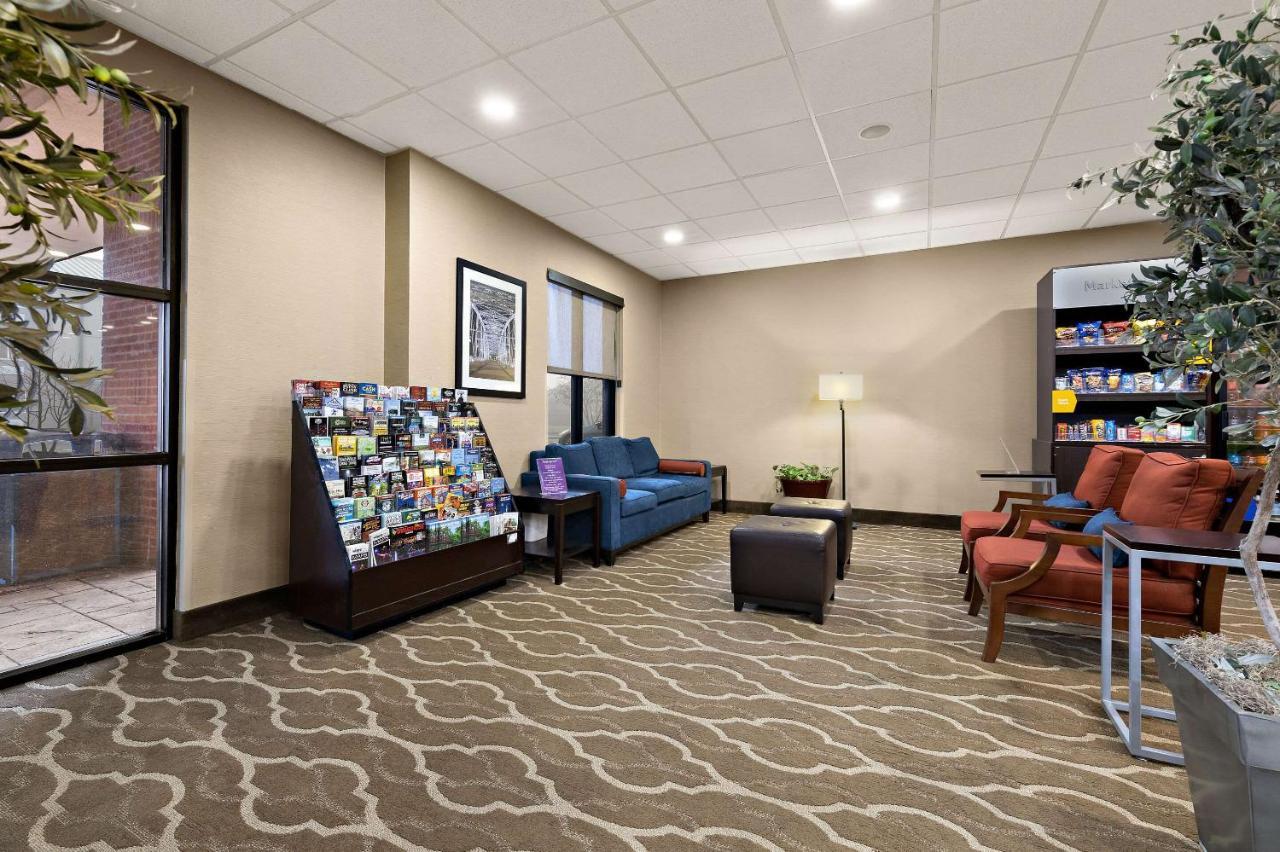 Comfort Suites Nashville Exterior foto