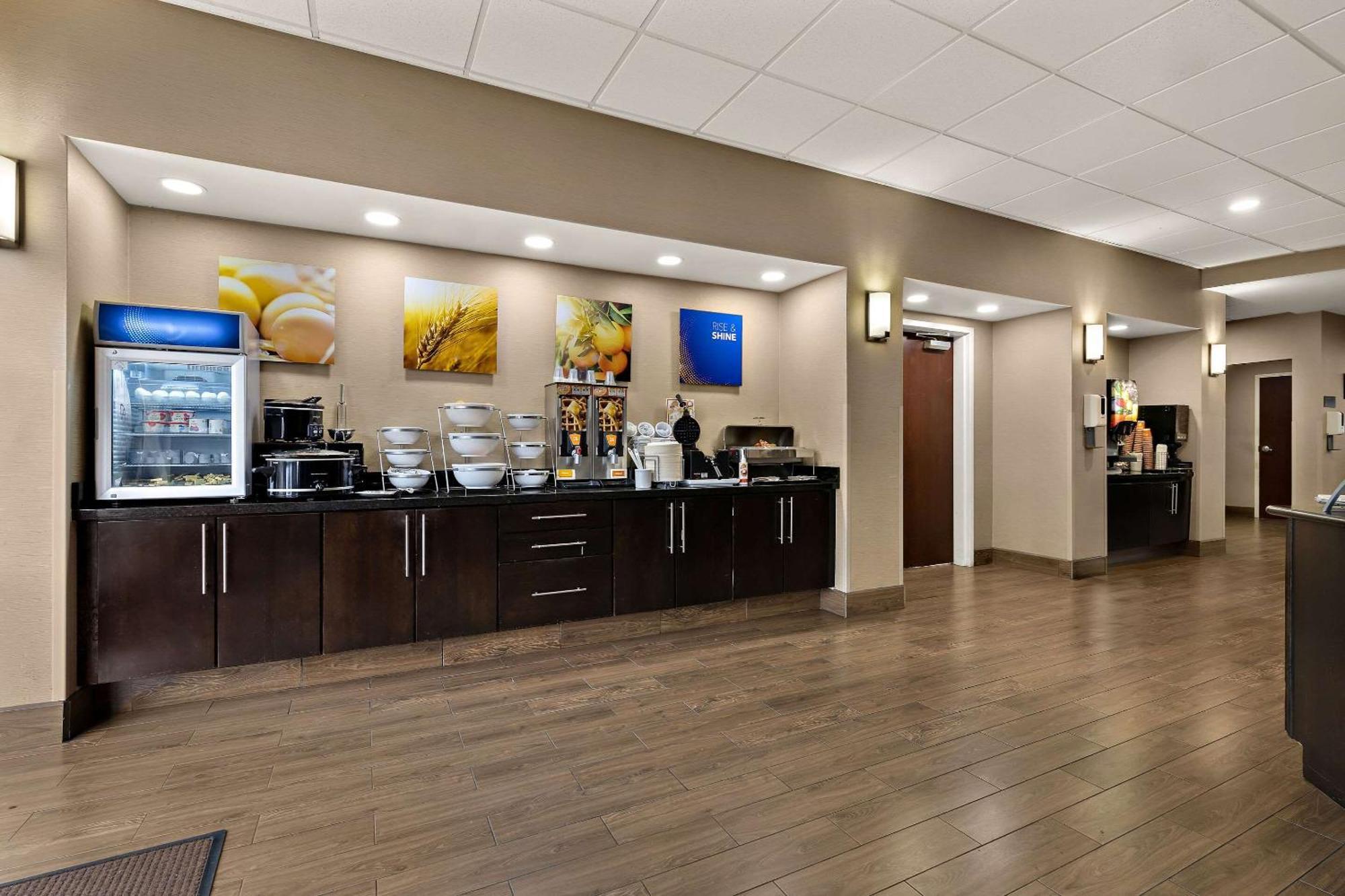 Comfort Suites Nashville Exterior foto